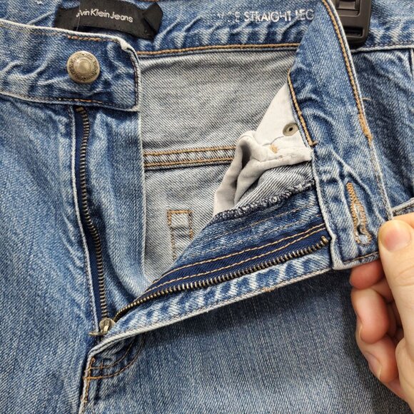 Calvin Klein Jeans Wide Straight Leg Vintage Girl's Light Wash Denim‎ Size 16 - Picture 7 of 10